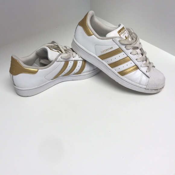 adidas superstar kids size 4